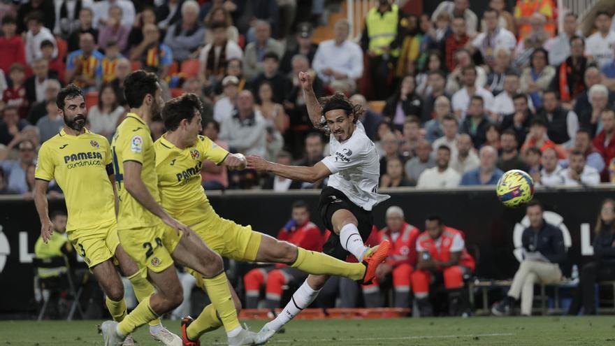 Resumen, goles y highlights del Valencia 1 - 1 Villarreal de la jornada 33 de LaLiga Santander