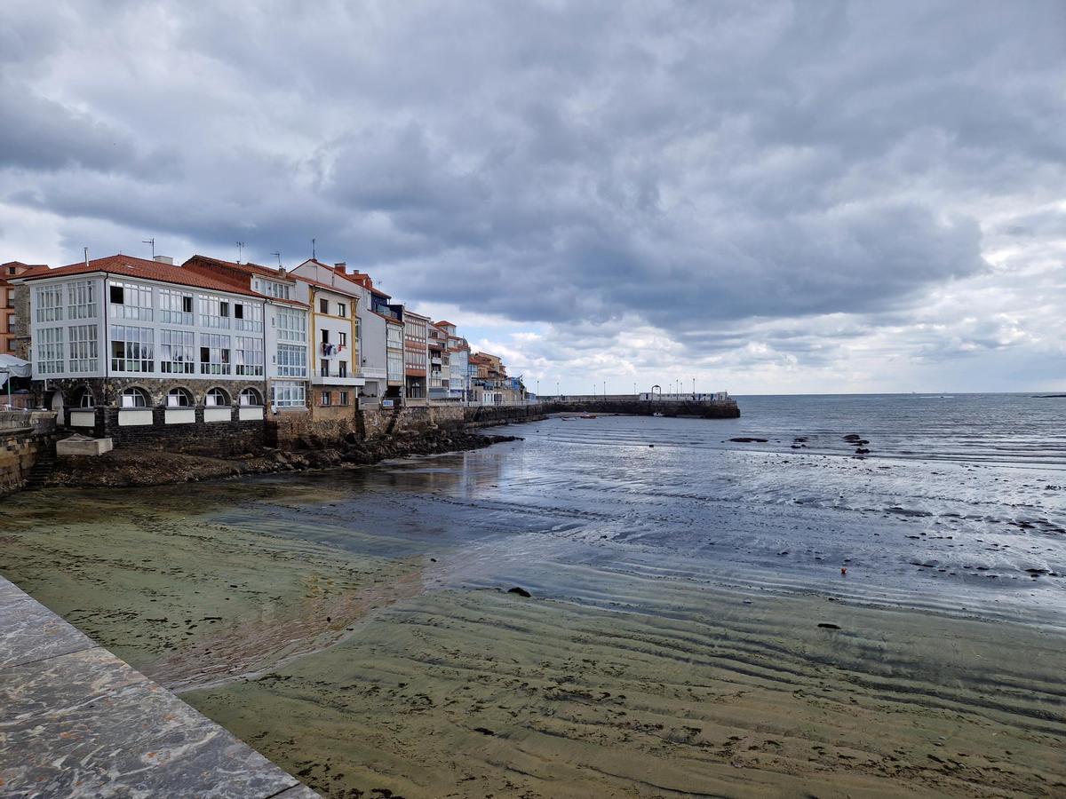 El exterior del equipamiento luanquín.