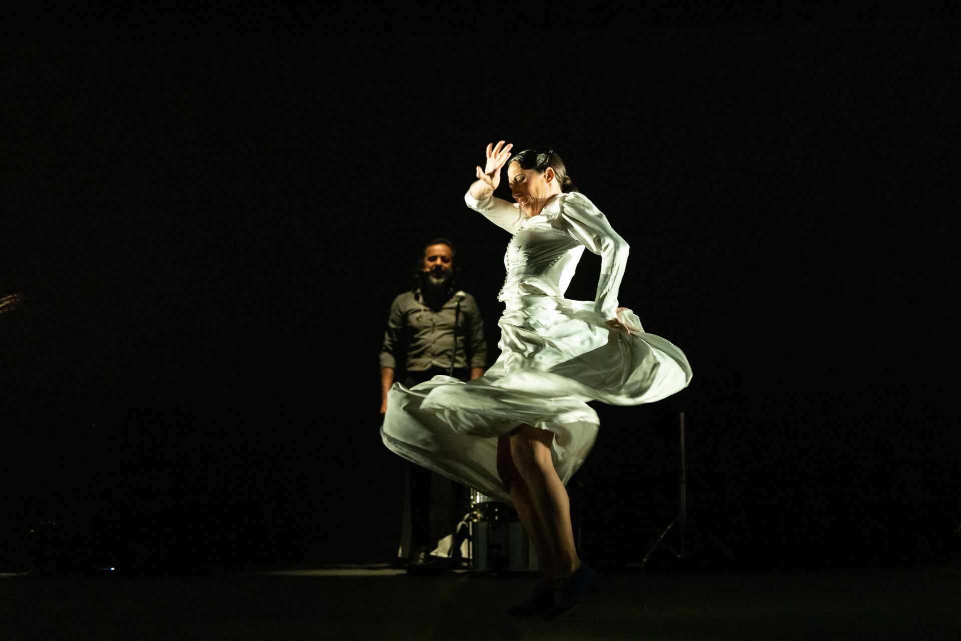 La bailaora Ana Morales durante el estreno en París de su obra 'Peculiar'