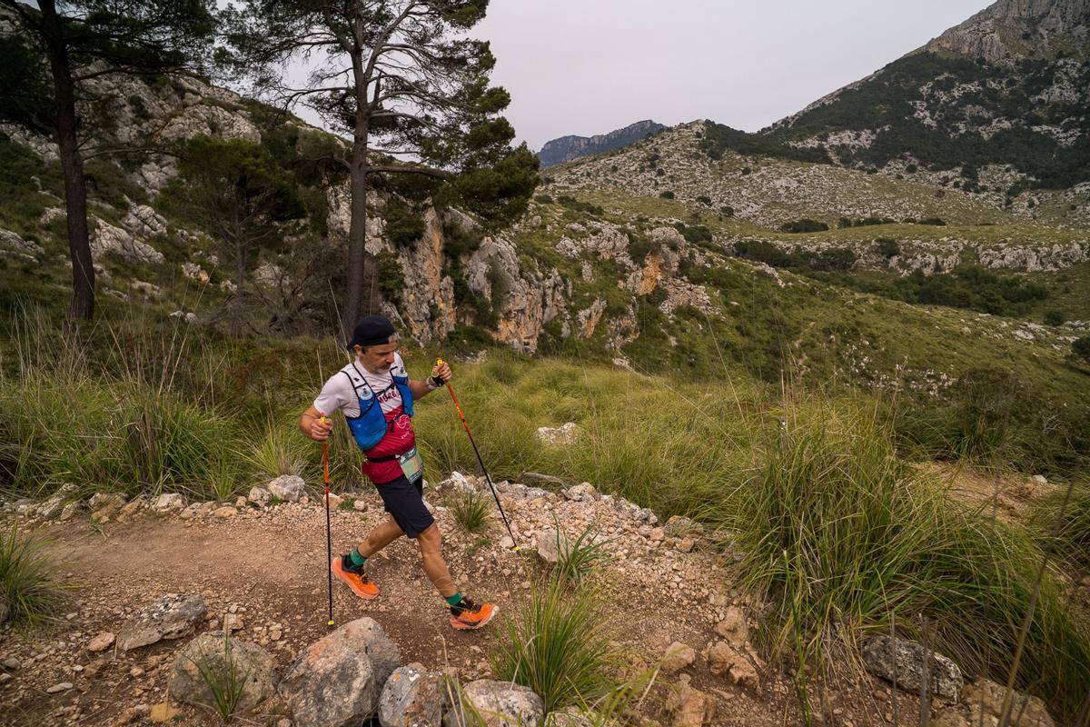 Medio millar de corredores en la 'II Travessa Mallorca Serra de Tramuntana' Medio millar de corredores en la 'II Travessa Mallorca Serra de Tramuntana'