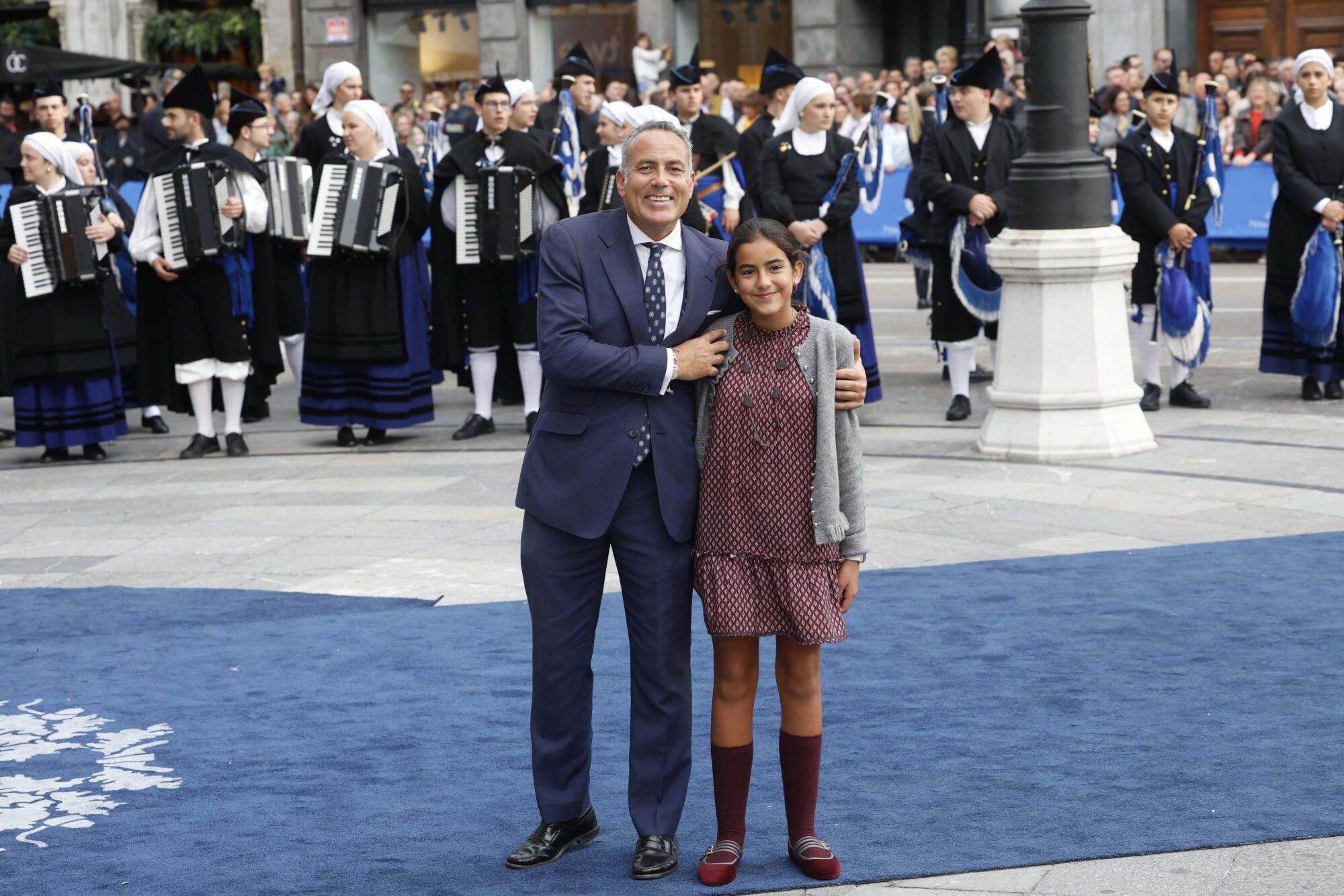  Así fue la llegada de los invitados a los premios "Princesa de Asturias" y su paso por la alfombra azul