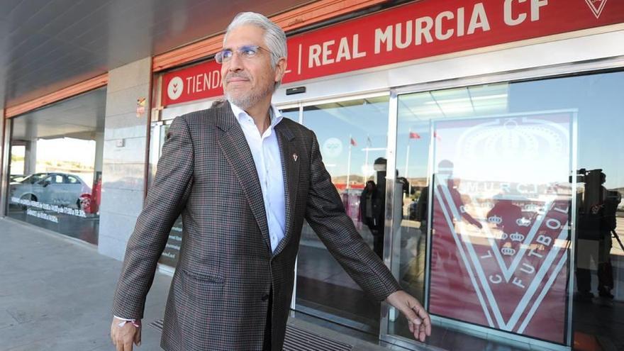 El Real Murcia se niega una vez más a inscribir las acciones de Mauricio García
