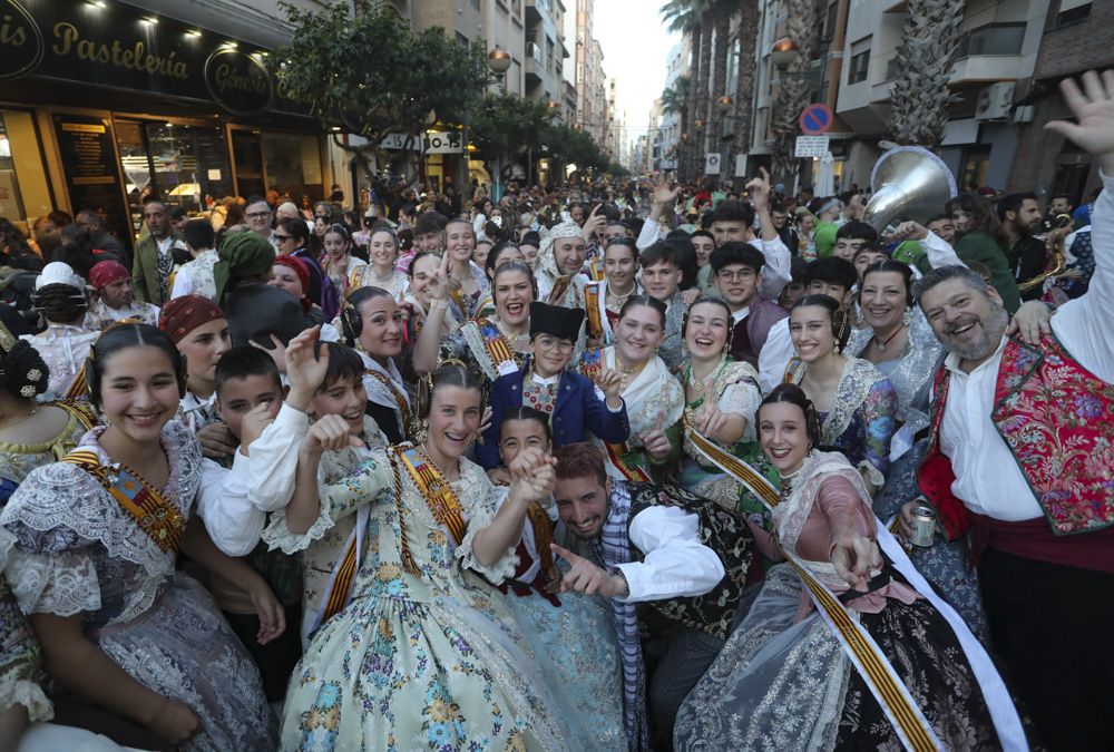 Emoción y nervios en la entrega de premios a las fallas de Sagunt