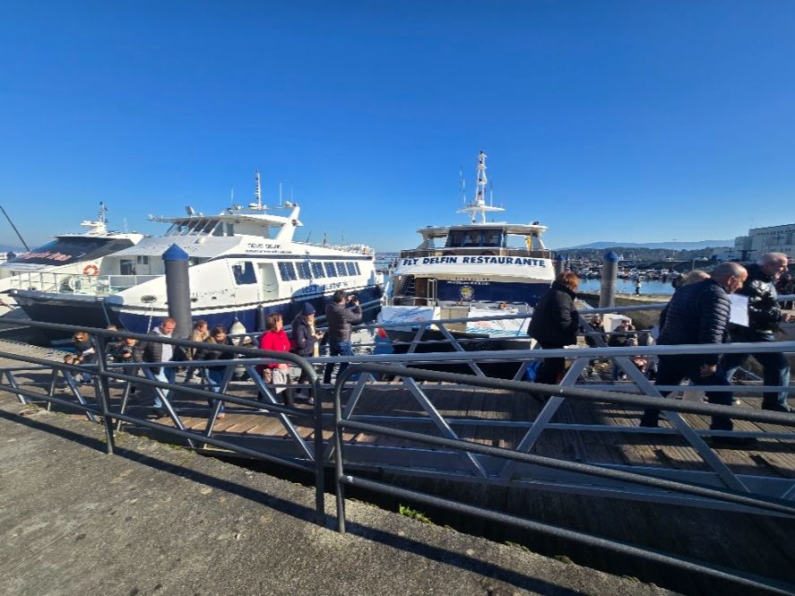 Así se despidió el año en el catamarán restaurante Fly Delfín, de Cruceros do Ulla Turimares.