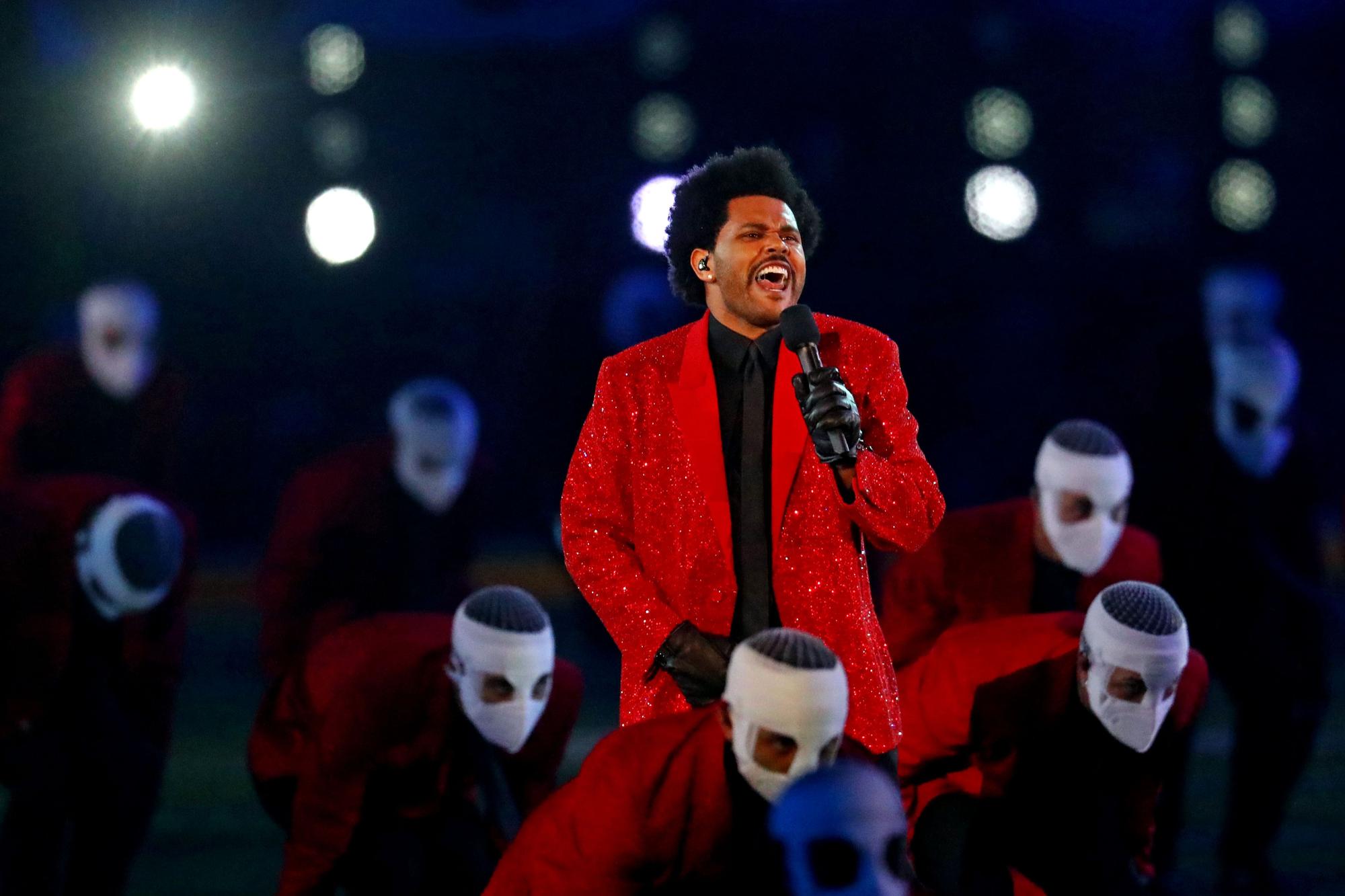 The Weeknd, en el espectáculo de la Super Bowl.