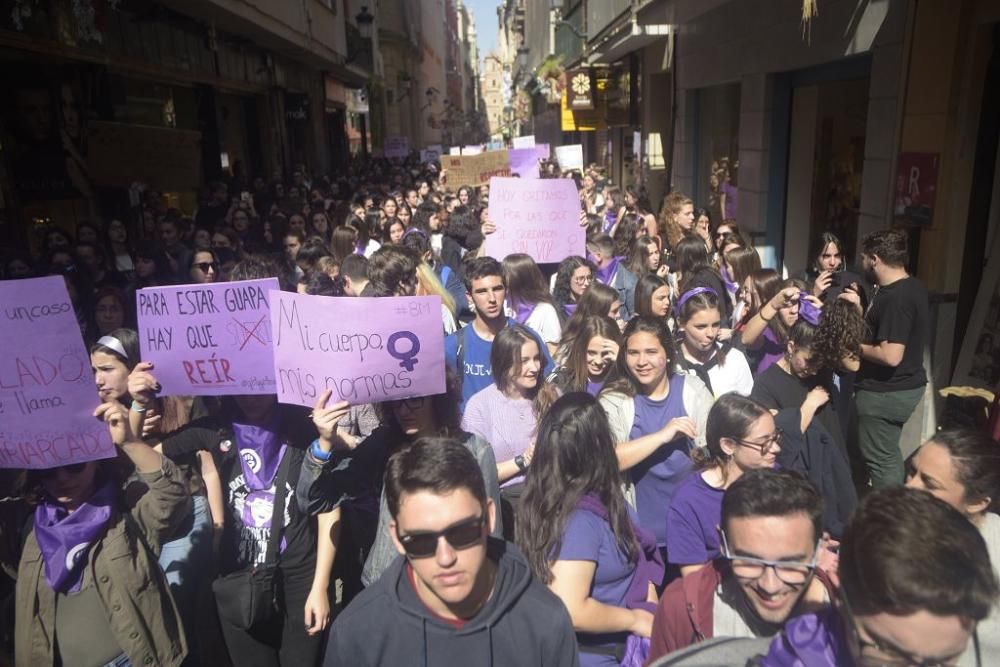 La feministas calientan motores antes de la manifestación del 8-M en Murcia