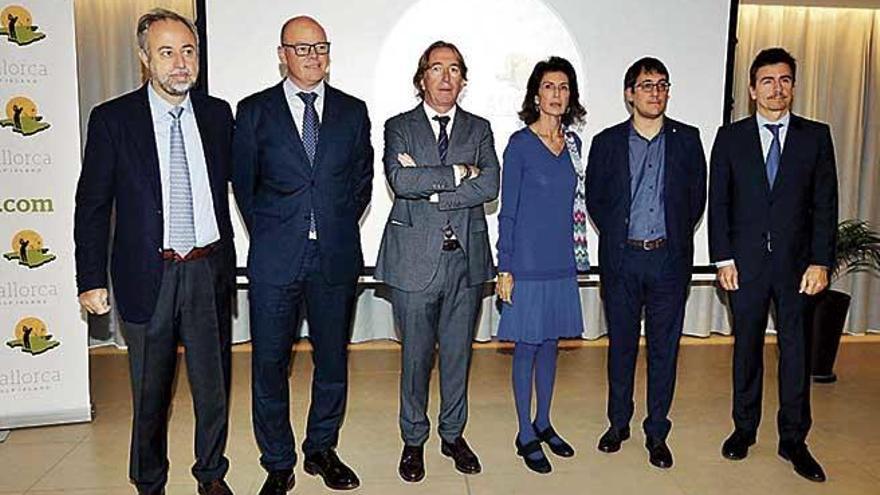 Luis Nigorra, Antoni Riera, Bernardino Jaume, Carmen Planas, Iago Negueruela y Xisco Vila.