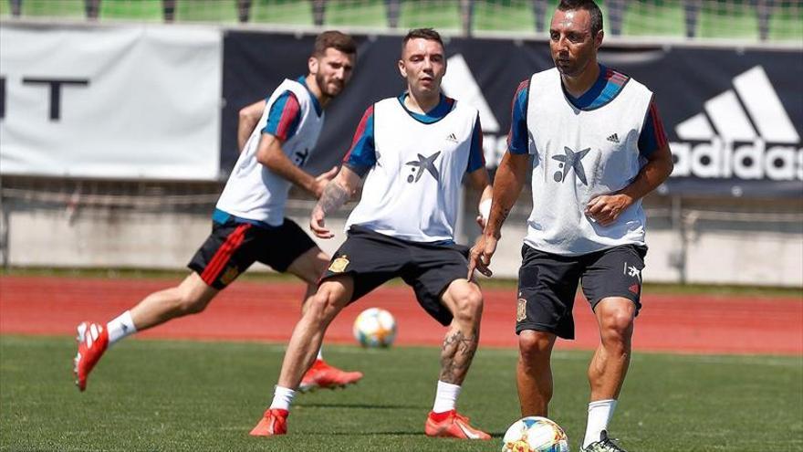 La Roja vuelve a escena sin Luis Enrique y... ¿con Cazorla?