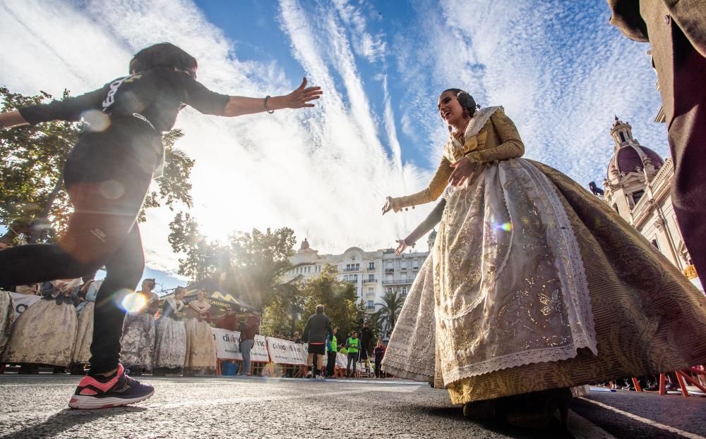 Búscate en la la Volta a Peu a les Falles 2018