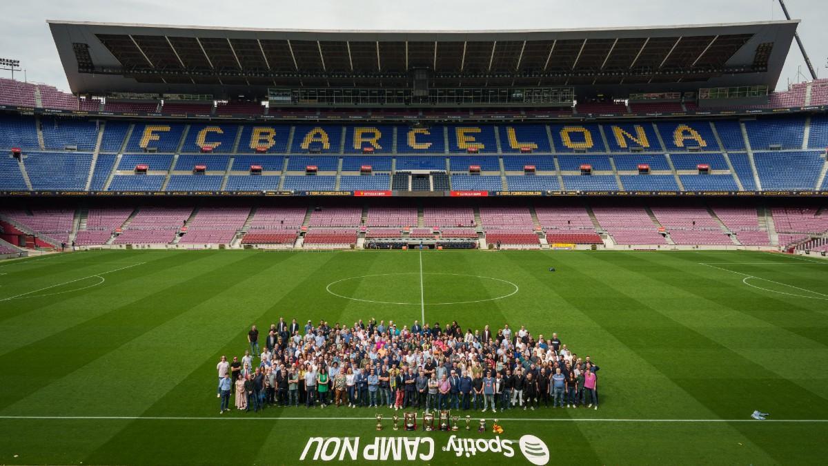 Los periodistas, en el Camp Nou