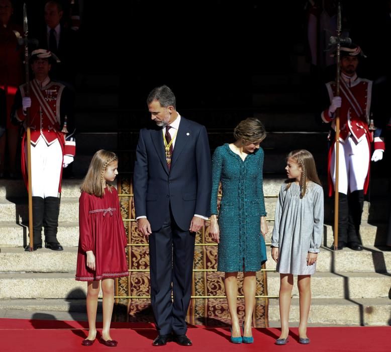 Leonor y Sofía, protagonistas en el Congreso