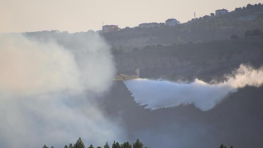 Bajo control el incendio de Portugal, que llegó a 1,9 kilómetros de la Raya