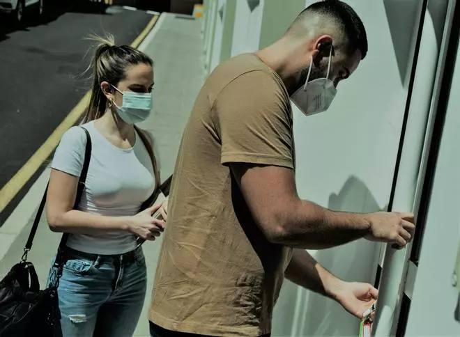 Las primeras cien casas compradas para alquileres baratos se entregan en verano
