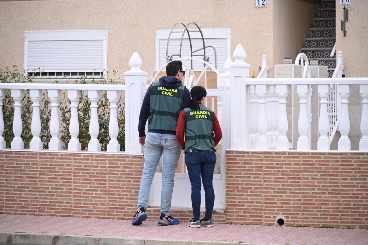 Crimen en Torrevieja: un hombre mata a su hija de 3 años