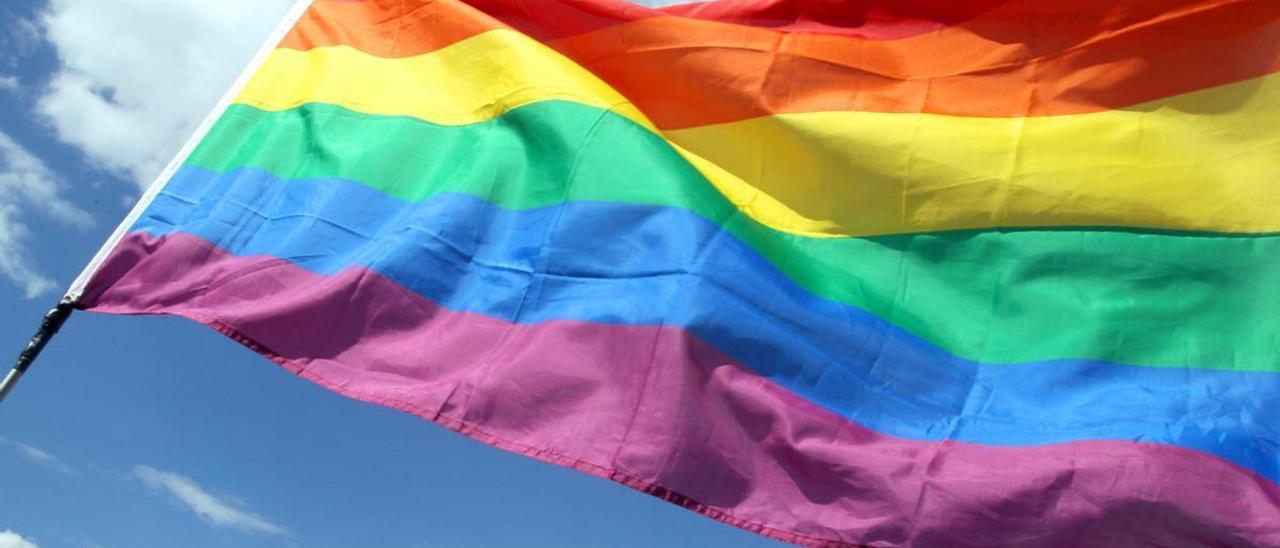 Imagen de archivo de la bandera LGTBI.