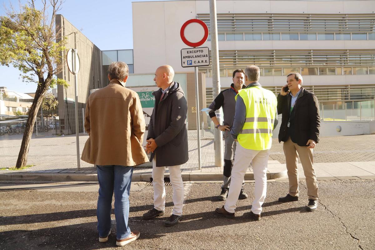 Desalojan el centro sanitario Castilla del Pino
