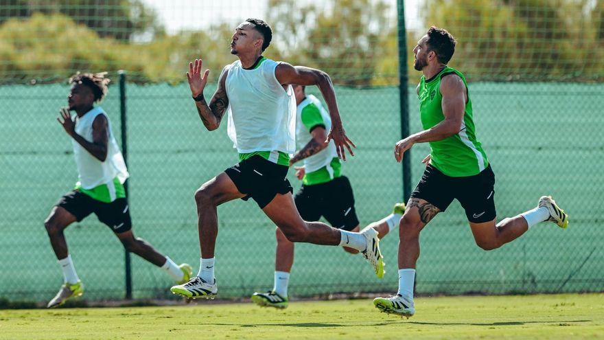 Dos últimas pruebas en 24 horas para el Elche antes del fuego real