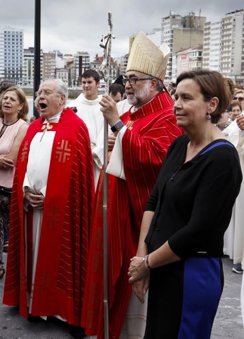 Gijón bendice sus aguas por San Pedro