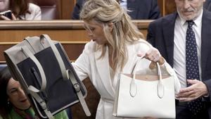 Sumar escenifica davant Sánchez les diferències sobre el pla de seguretat