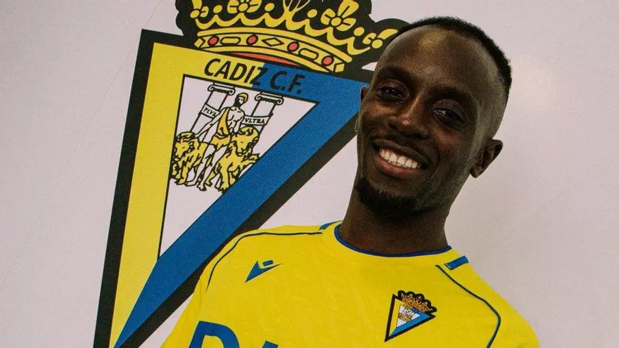 Youssouf Diarra firma por cuatro temporadas con el Cádiz