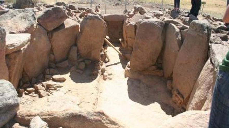 El yacimiento neolítico de Jaraíz puede reunir entre 35 y 38 dólmenes