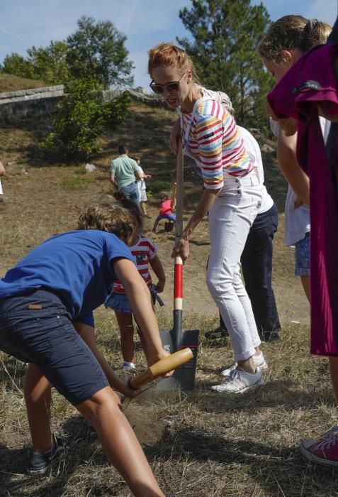 Arranca la boda de María Castro en Baiona