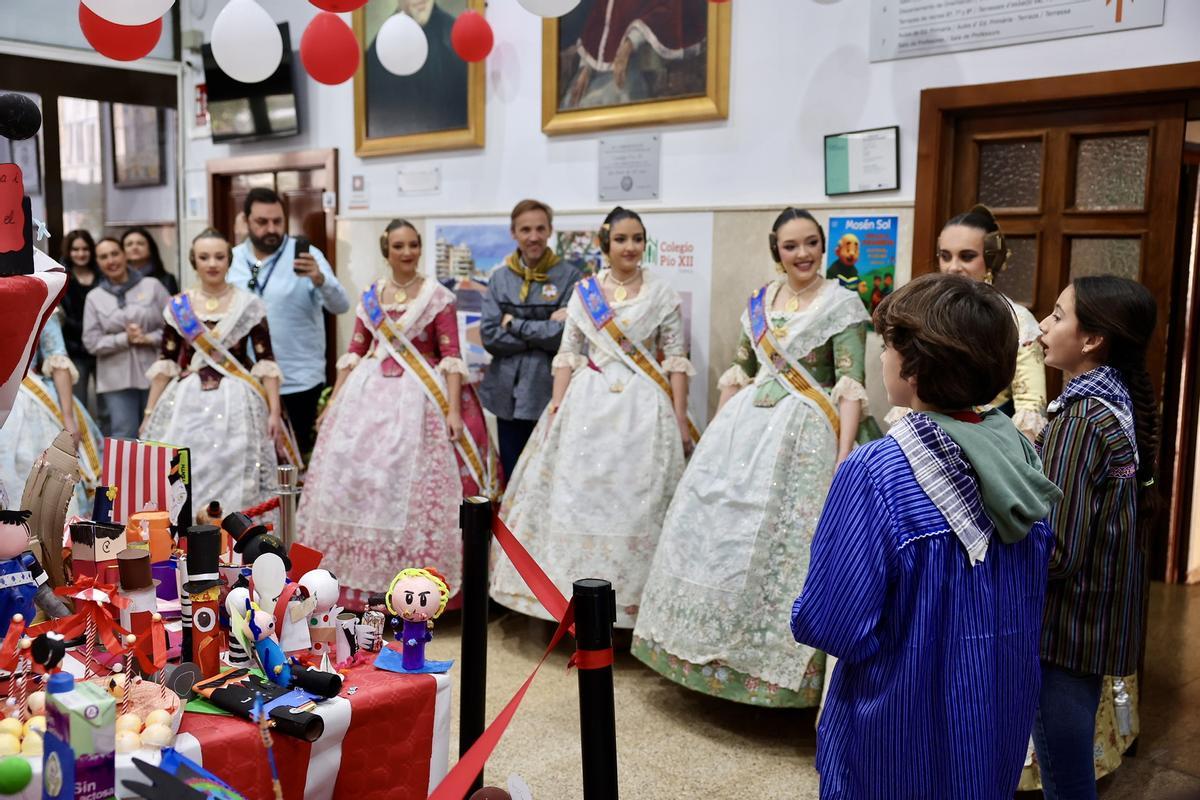 Carmen Prades vuelve a su colegio, el Pío XII