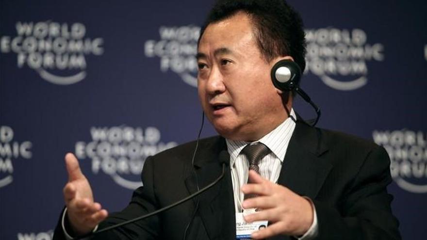Wang liquida su imperio global