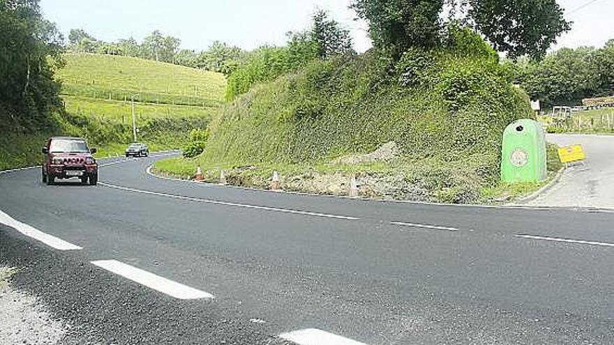 Fomento descarta ahora reconstruir la carretera nacional en El Bao