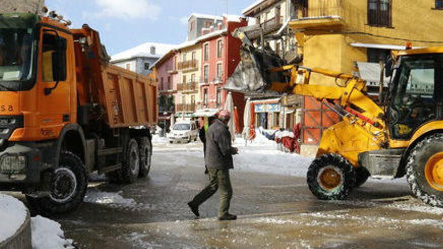 Prop de 1.500 escolars de la Cerdanya es queden sense classe