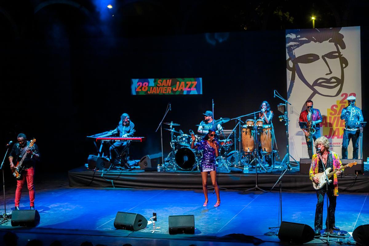 Así fue el concierto de The Brand New Heavies en el Jazz San Javier