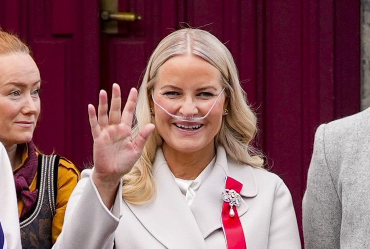 Mette-Marit  de Noruega rep  un pulmó nou
