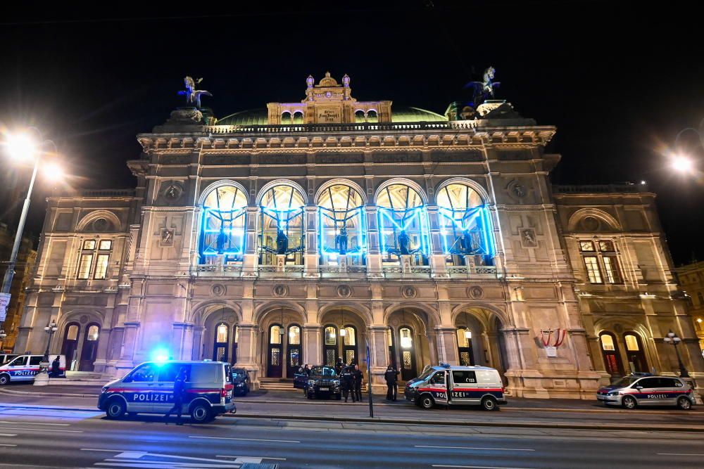 Ataque terrorista con varios tiroteos en Viena