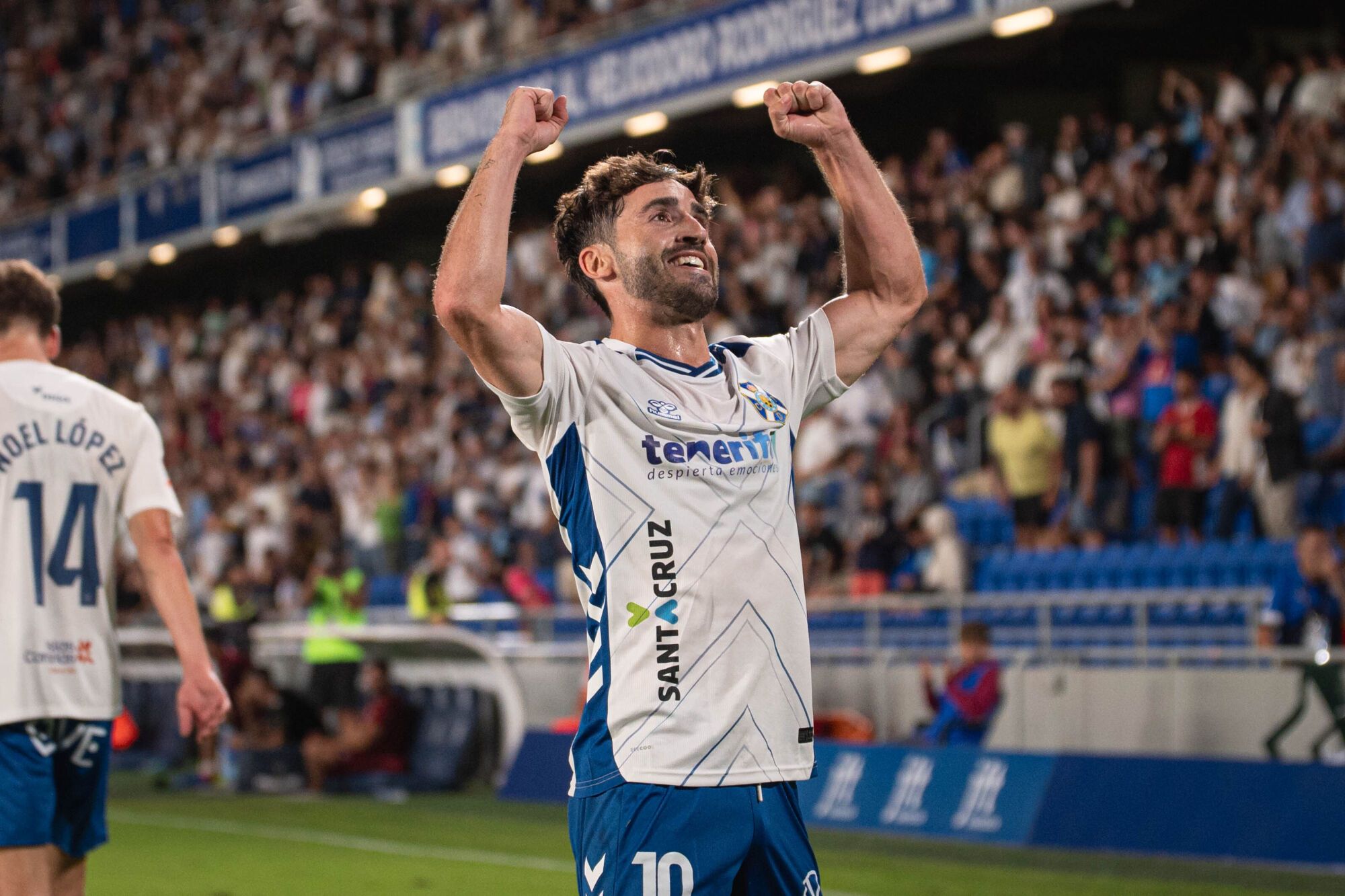 Partido de Primera RFEF CD Tenerife-Zamora CF 