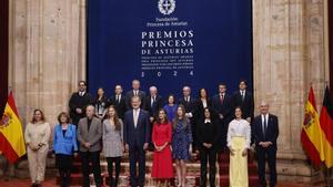 La Familia Real recibe en audiencia a los galardonados con el Princesa de Asturias