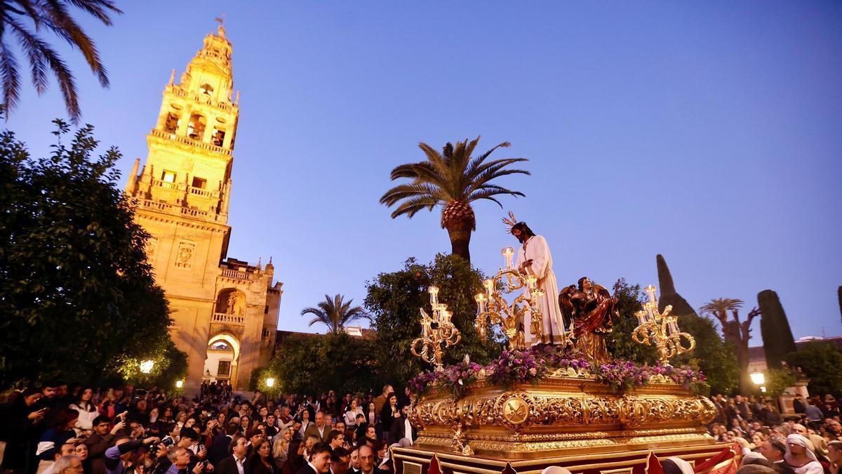 El Vía Crucis de las Cofradías de Córdoba