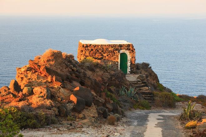 Construcción dammusi en isla Pantelleria