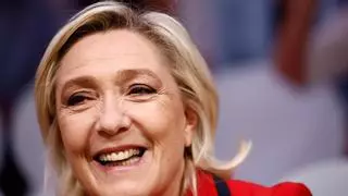 Marine Le Pen pide "la mayoría absoluta" para que Bardella sea nombrado primer ministro