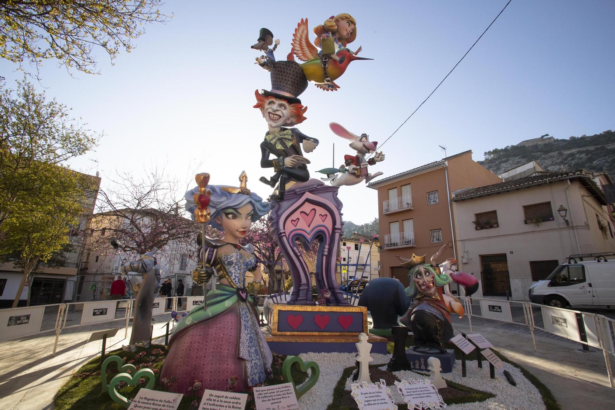 Así son las Fallas de las 19 comisiones de Xàtiva