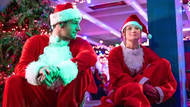 La sorpresa navideña de Netflix: una comedia romántica con atraco que es el número 1 global
