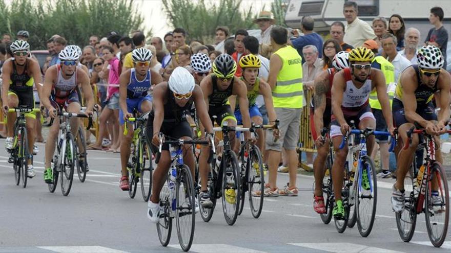 Navajas será el punto de partida del VI Circuito Triatlón Castellón