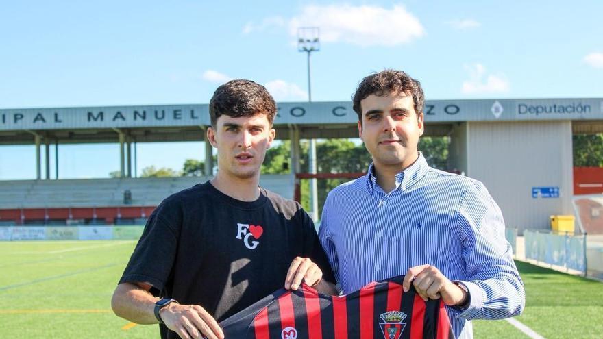 Hugo Padín es el nuevo extremo zurdo del Lalín