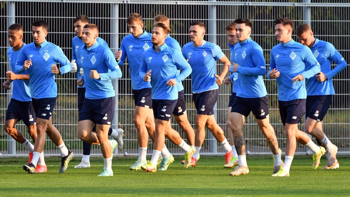 Los jugadores del Dinamo de Kiev, durante un entrenamiento