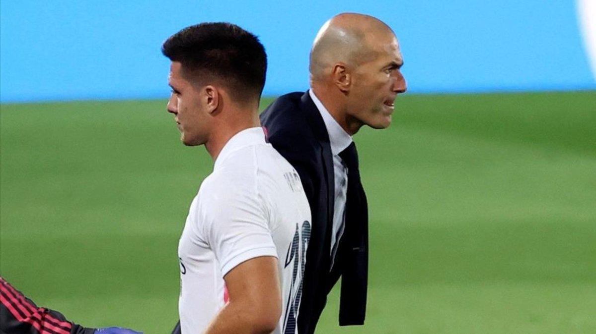 Jovic e Isco condenados al banquillo blanco