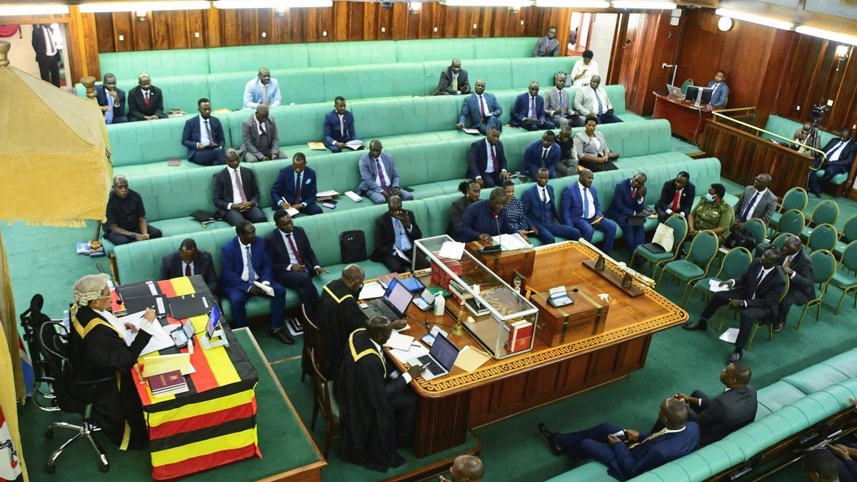 El Parlamento de Uganda durante el debate de la ley.