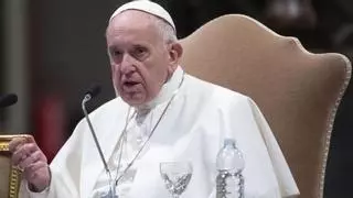 El Papa dona el seu vistiplau als baptismes de gais i trans i que siguin padrins i testimonis de casaments