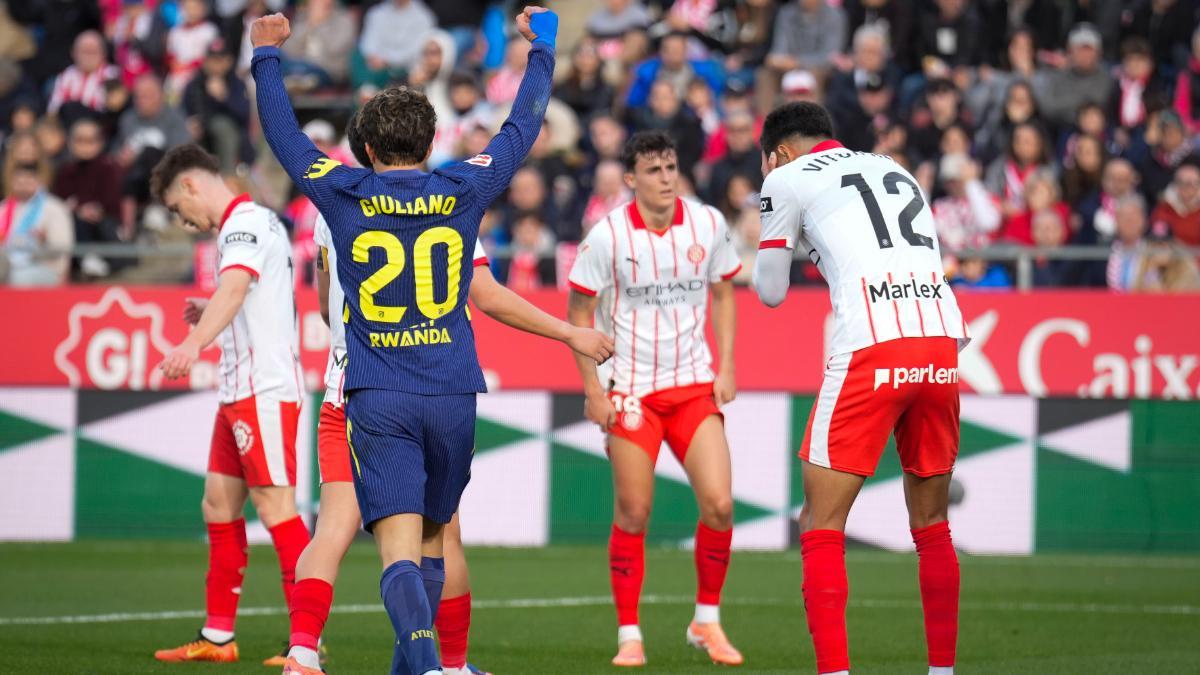 El Girona se desinfla ante el Atlético y cierra el año en descenso