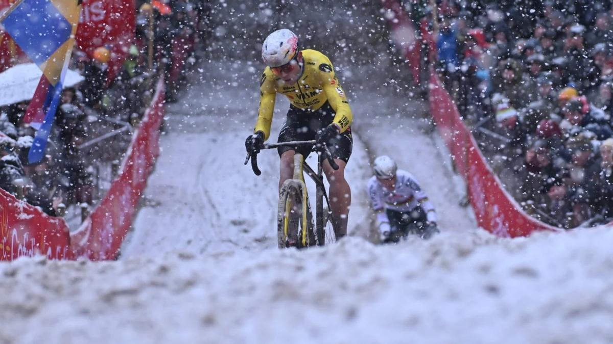 Van Aert pasará por el quirófano