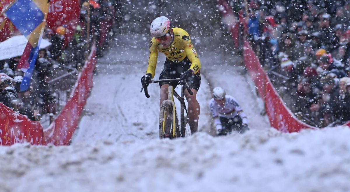 Van Aert pasará por el quirófano