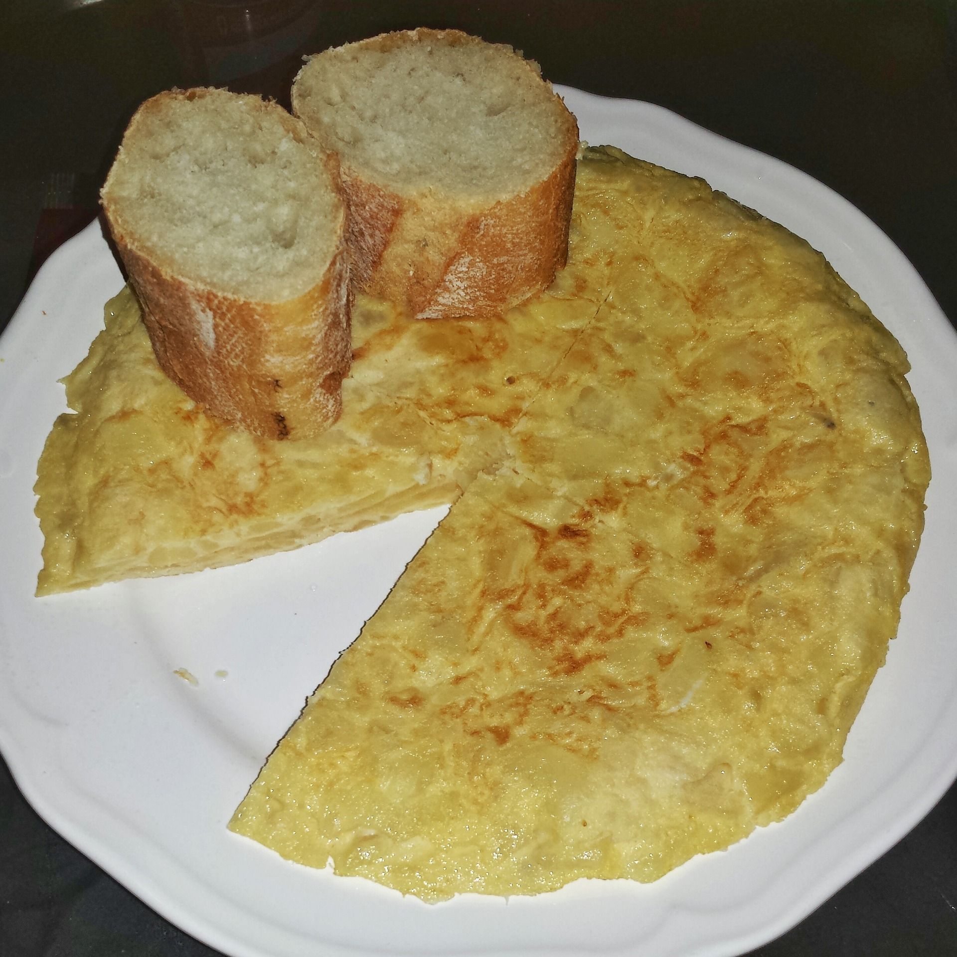 Día de la Tortilla de Patatas: trucos para darle la vuelta